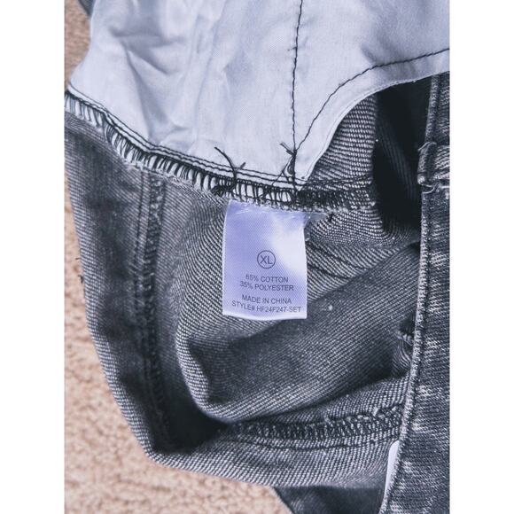 NWT Y2K Black Denim High Rise Cargo Jeans Baggy Button Pocket XL Grunge Utility - Picture 5 of 5